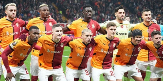 🔴 CANLI | TRANSFER HABERLERİ                 Galatasaray’a 8 milyon Euro’luk sürpriz teklif! Geldiği gibi gidiyor