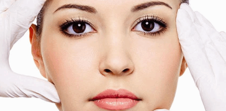 Hollywood Gülüşü Nedir?