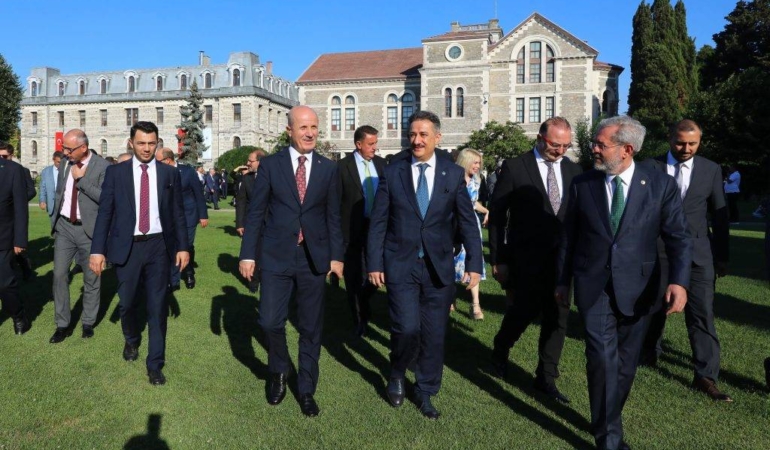 Özvar: “Üniversitelerimiz, Dünya Sıralamalarında İlk 100’e Girmeye Aday”