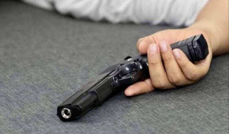 Polis Mehmet Selçuk Yaşamına Son Verdi (Merkez Ölüyoruz)