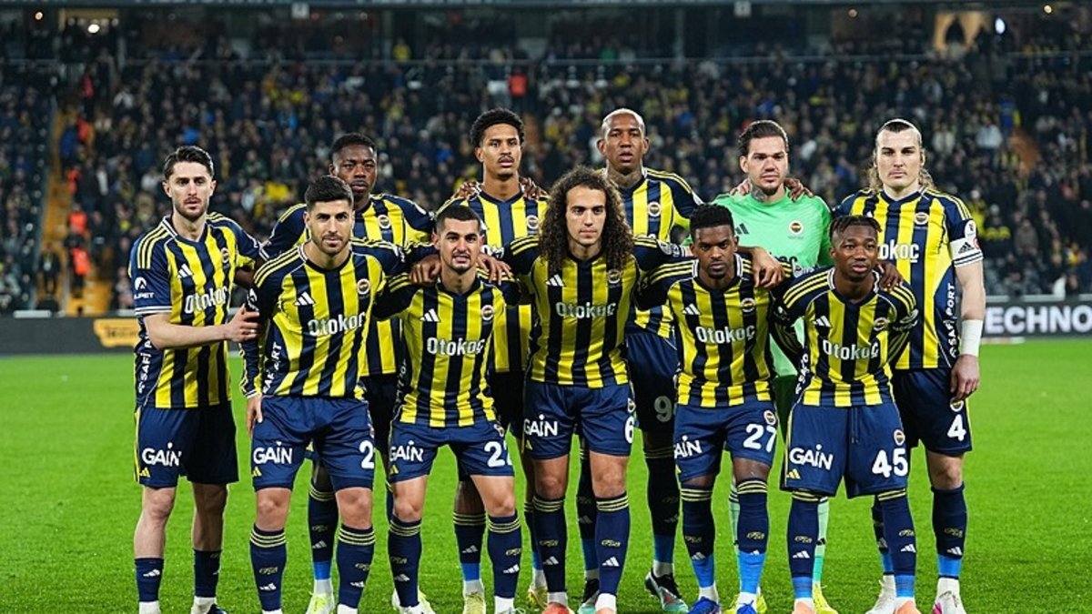 fenerbahcede-jayden-oosterwolde-karari-sezon-sonu-3CbtfEZy.jpeg