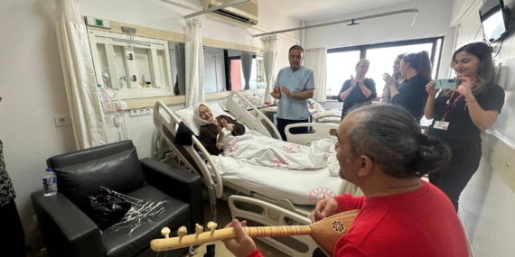 Hastalara Türkülü Moral: Palyatif Serviste Duygulandıran Etkinlik